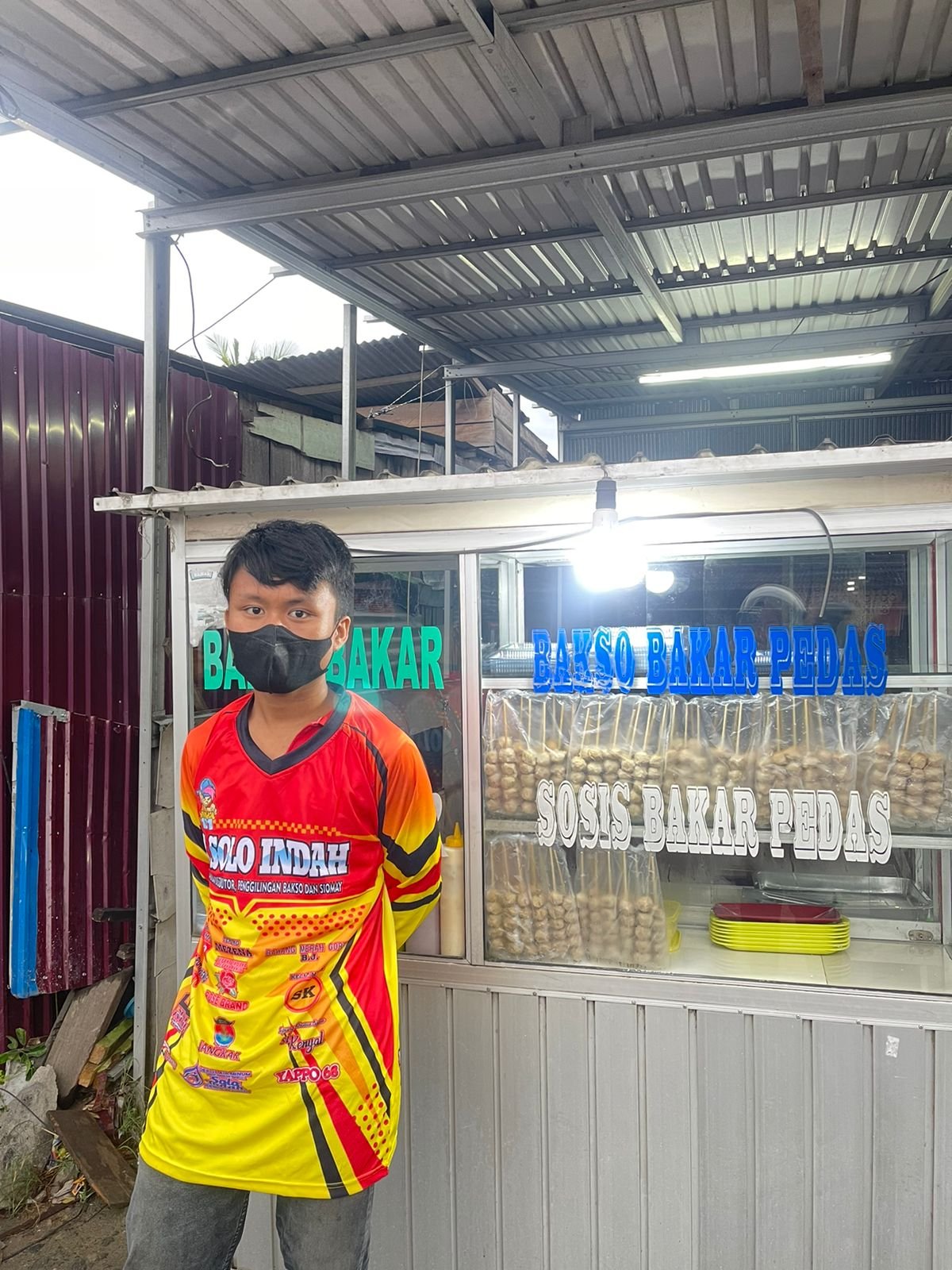 AMINAH (BAKSO BAKAR NUR ASIFA) - CV. Solo Indah AMINAH (BAKSO BAKAR NUR ASIFA) - CV. Solo Indah