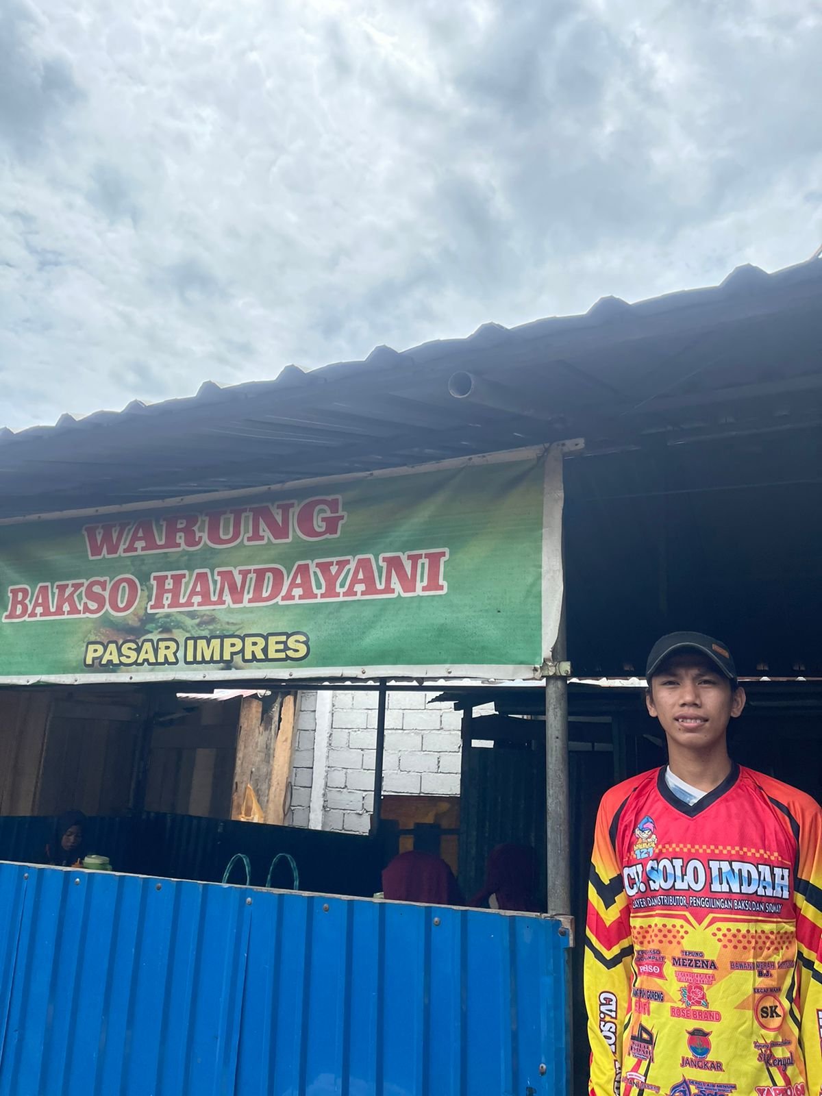 SUMINTO HADI PRAYITNO (BAKSO HANDAYANI) - CV. Solo Indah SUMINTO HADI PRAYITNO (BAKSO HANDAYANI) - CV. Solo Indah