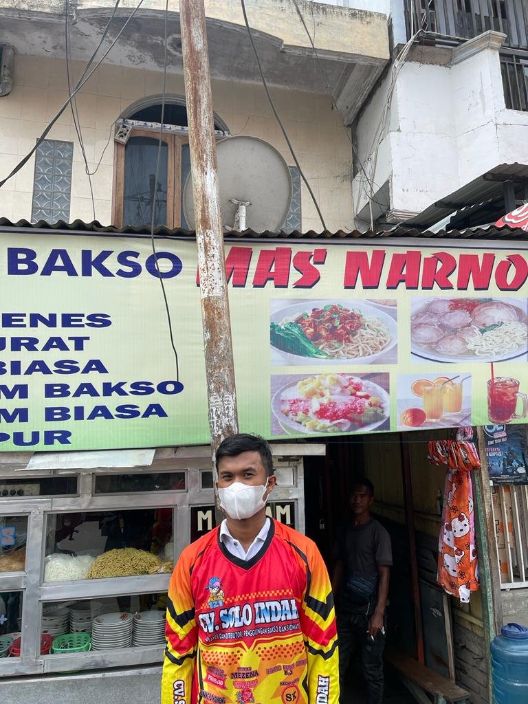 SUNARNO (BAKSO MAS NARNO) - CV. Solo Indah SUNARNO (BAKSO MAS NARNO) - CV. Solo Indah